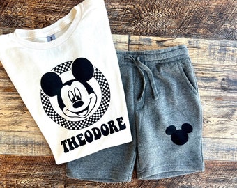 Boys Mickey Mouse Outfit, Disney outfit for boys, mickey pants and shirt kids, Toddler disney outfit, Custom Disneyworld, WDW Disneyland Kid