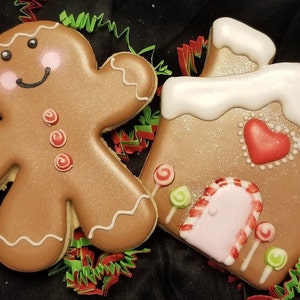 Gingerbread Decorated Sugar Cookie Gift Set, Teacher Gift, Gingerbread men, Custom Cookies, Christmas Cookie Gift Set. birthday