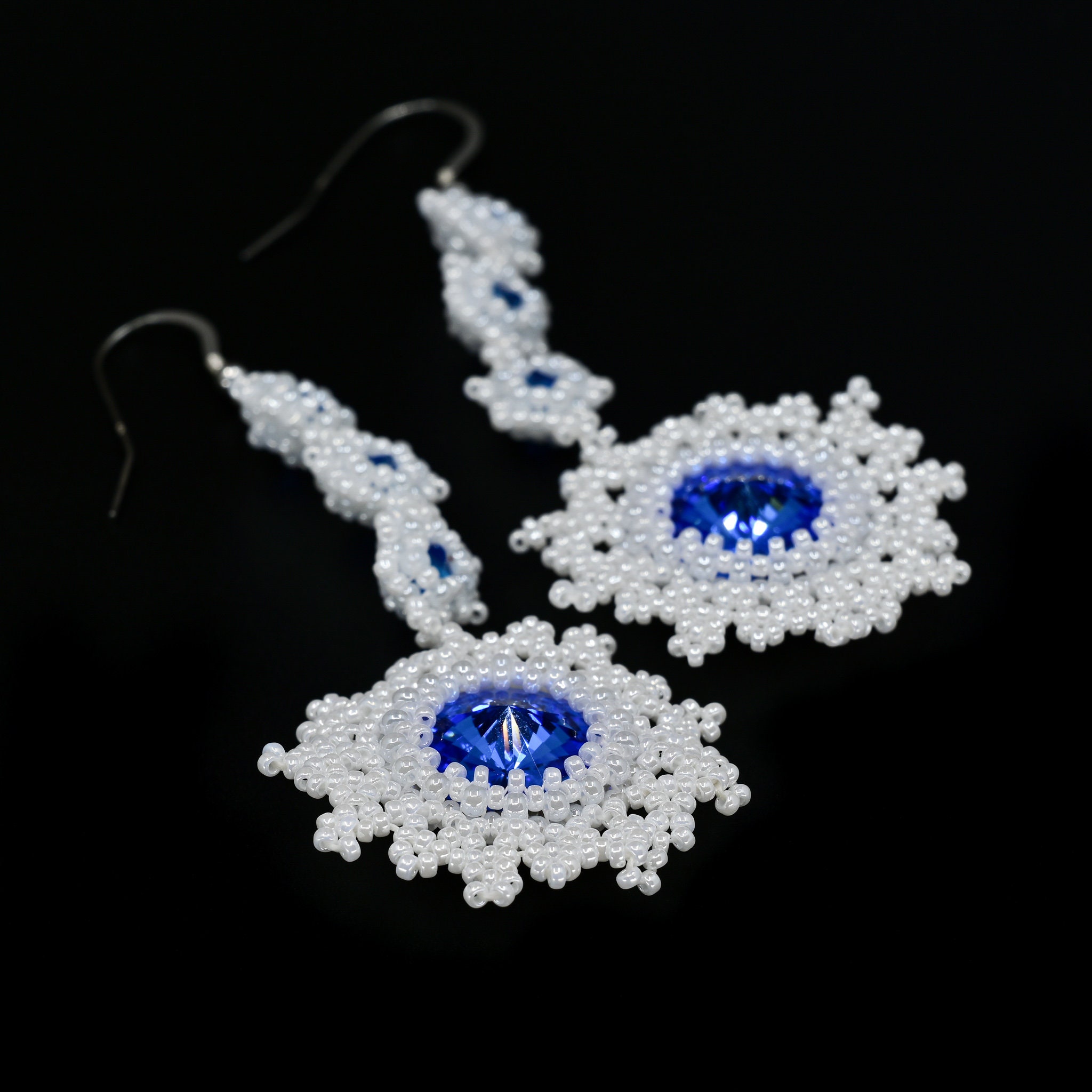 Made to order! Seed beaded,handmade earrings Beautiful Snowflake earrings