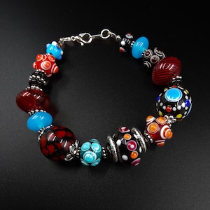 Artisan lampwork glass boho silver bracelet. Red and black bracelet. Murano glass bracelet. Gift for her.