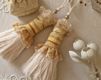 Pompon de porte, décoration shabby, gland de porte romantique, passementerie vintage, pompon jaune