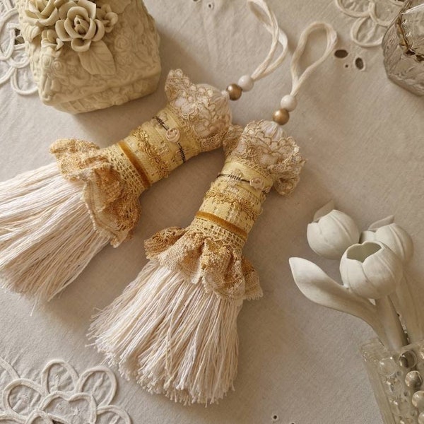 Pompon de porte, décoration shabby, gland de porte romantique, passementerie vintage, pompon jaune