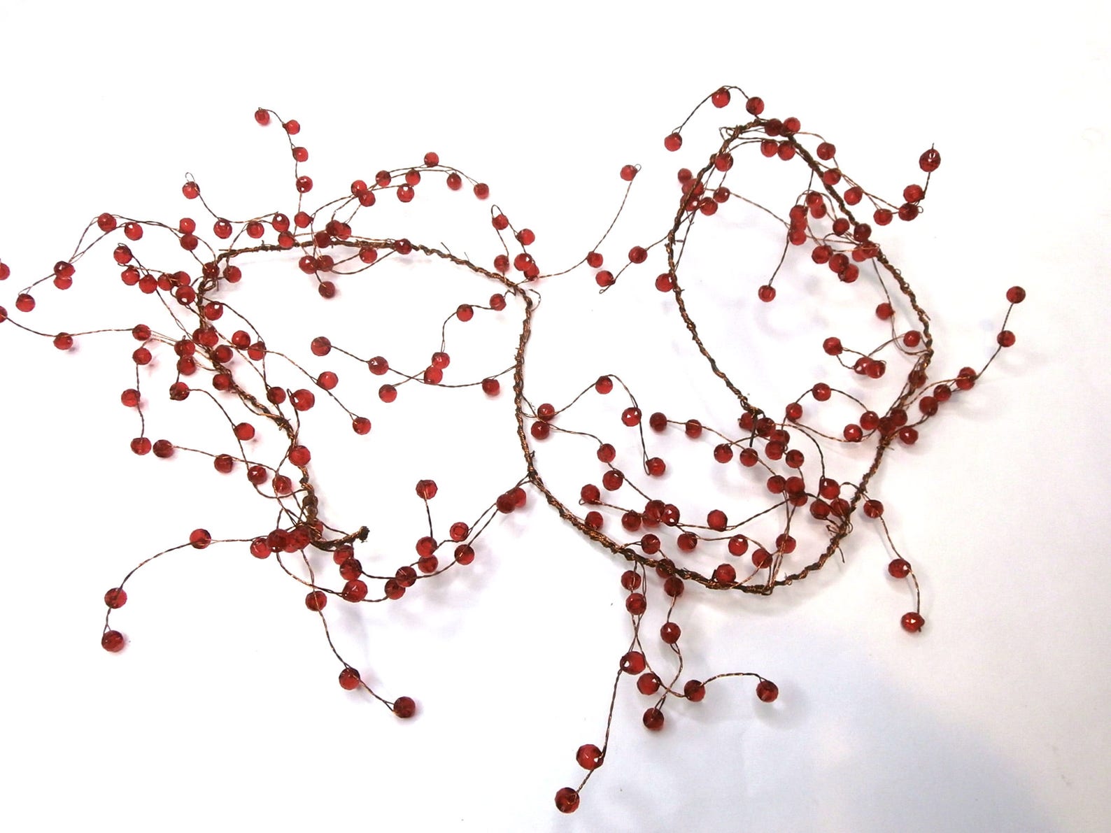 Гирлянда из бусин своими руками