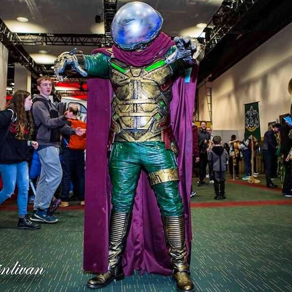 Mysterio cosplay costume
