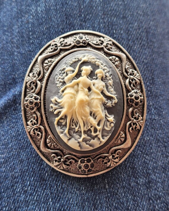 Agatha harkness style brooch cosplay wandavision