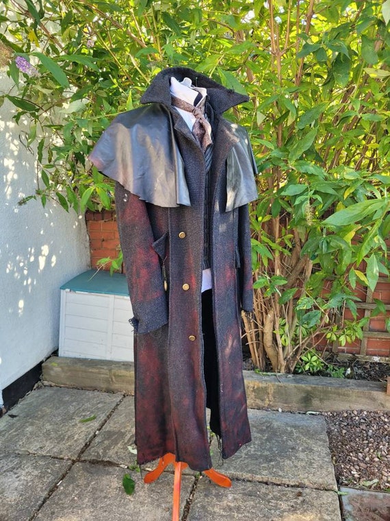 Bloodbourne size 42 chest style coat Halloween cosplay
