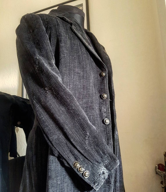 Doctor Who coat Extremis cosplay coat peter capaldi