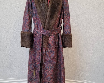 victorian Sherlock Holmes style paisley fur dressing gown, house coat. Steampunk