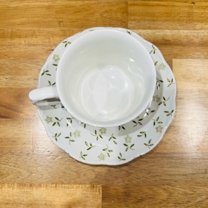 JG MEAKIN ENGLAND Sterling, Forget Me Not Tea Cup & Saucers