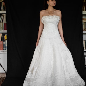 142 - Ready to shine? Vintage lace tulle wedding dress/tulle and embroidery wedding dress/white lace A-line wedding dress