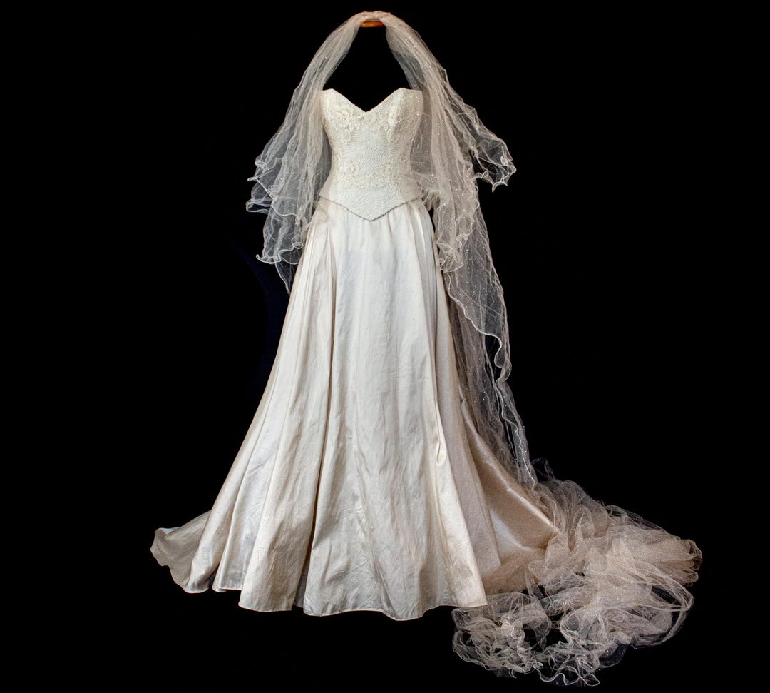 260 - Fresh and Elegant Allure for Bride to Be Two-piece Wedding Dress ...