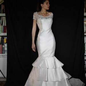 146 - Love is in the air..Vintage Wedding Dress by Regina Schrecker/Mermaid Cap Sleeve Wedding Dress/Vintage Wedding Dress