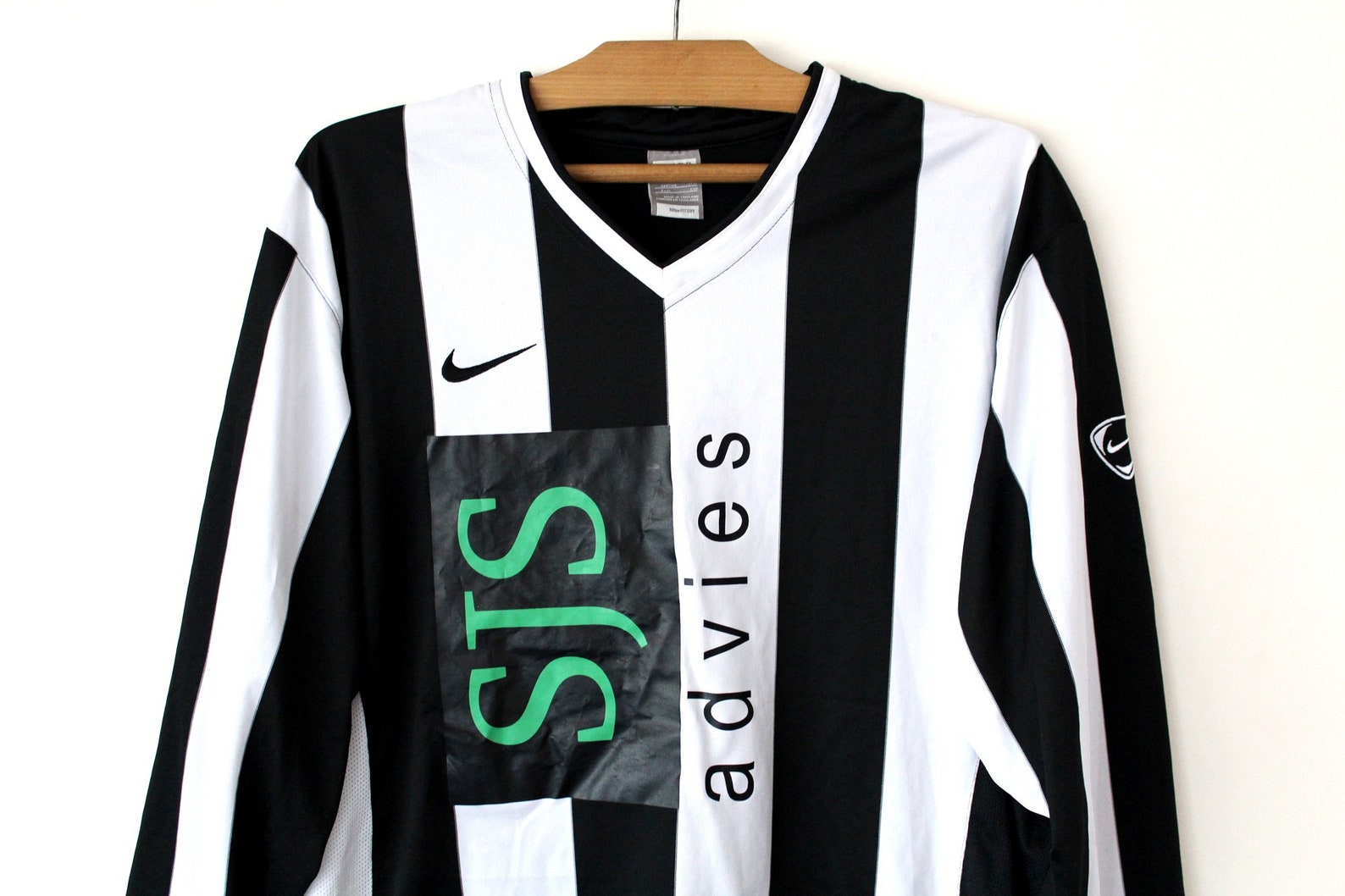 nike retro football shirts