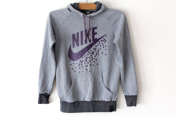 vintage nike jumpers womens