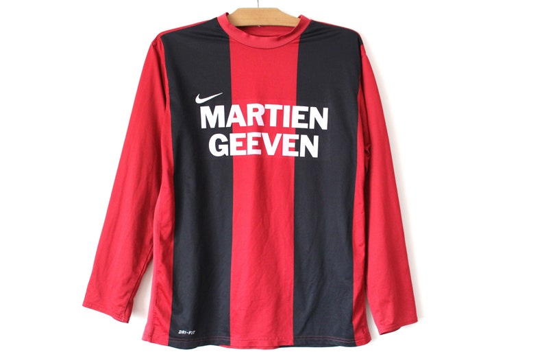 retro nike football shirts