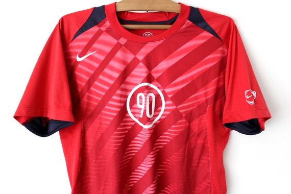 nike retro football shirts
