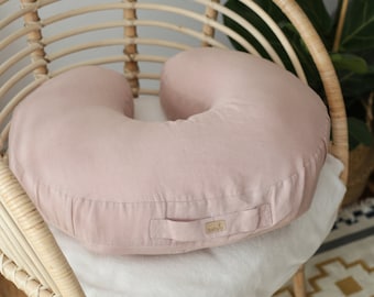 Coussin d'allaitement en lin - ROSE POUDRÉ - pour la mère et le bébé. Coussin d'allaitement Babyly Store