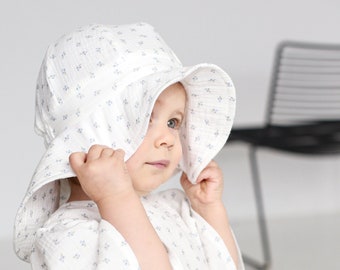 Bonnet d'été en mousseline pour bébés et tout-petits - double gaze - fleur bleue (taille roulée)/bob d'été