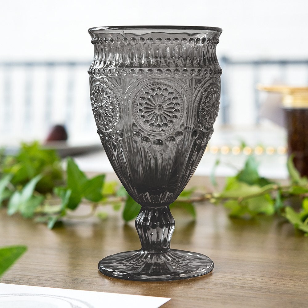 6 Pieces Pack 50ml Vintage Embossed Goblet Pressed Cheap Wholesale