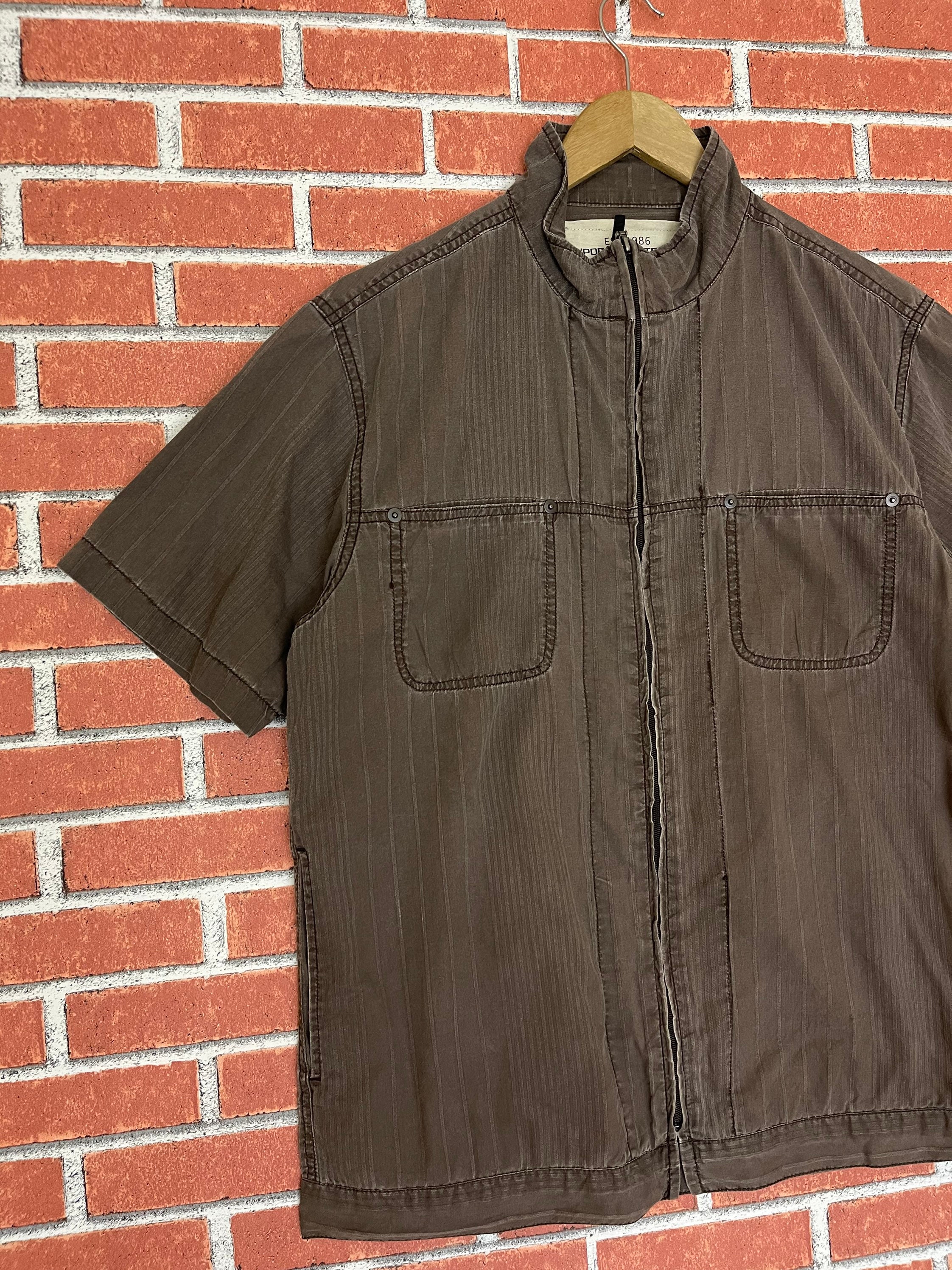 人気の雑貨がズラリ! 00s AIRWALK sleeve mulch pocket blouson
