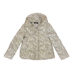 Hot Sale !! Japanese Brand Limited Edition puffer down jacket winter jacket size medium women good condition activewear streetwear