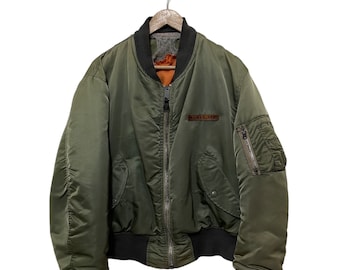 Free Shipping !! Rare !! Vintage Avirex jacket type MA-1 jacket vintage military bomber jacket activewear Very Worn Condition