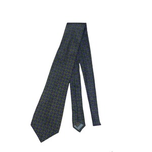 Yves Saint Laurent nectie