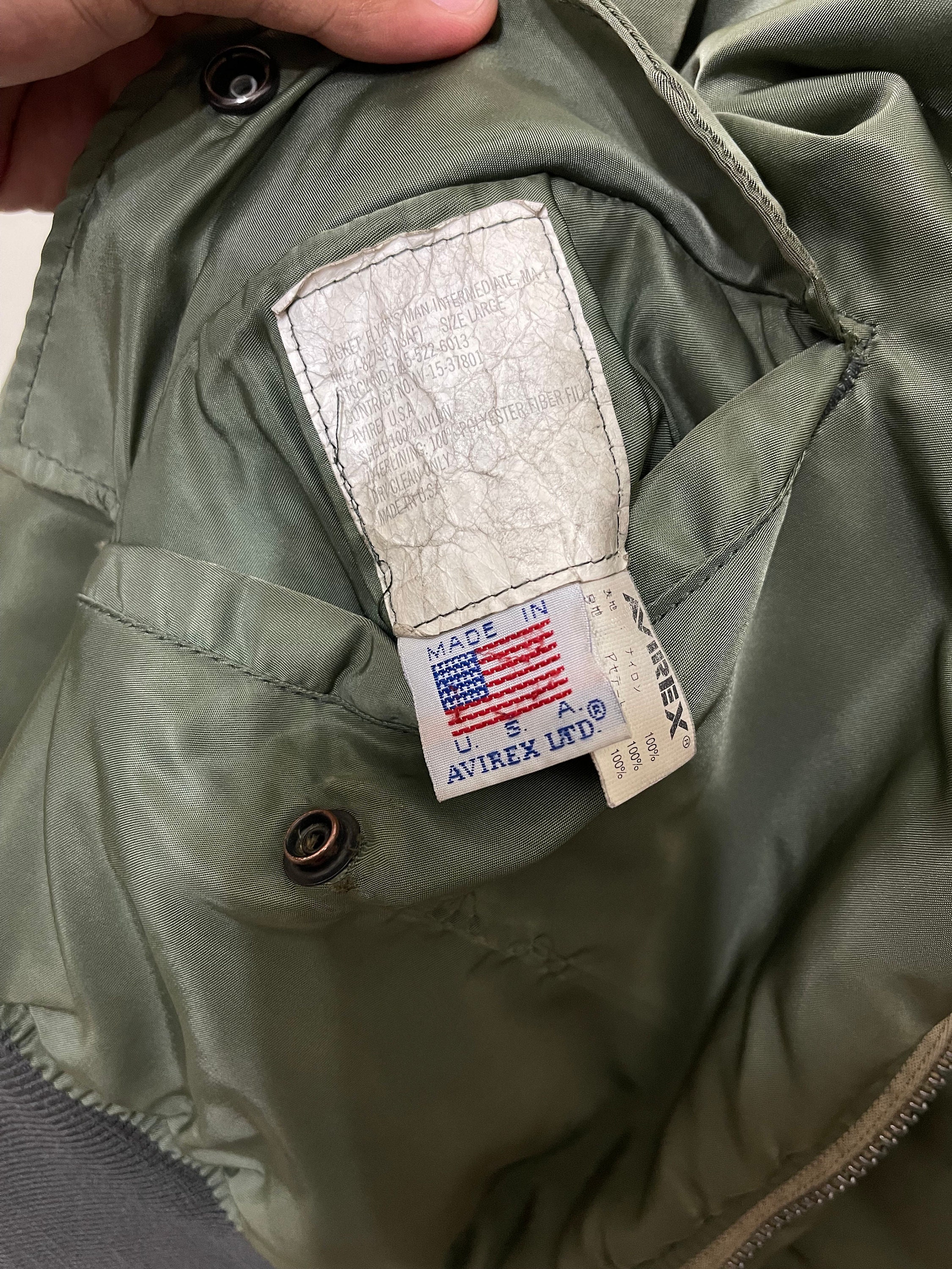 Free Shipping !! Rare !! Vintage Avirex Jacket Type MA-1 Free Shipping !! Rare !! Vintage Avirex Jacket Type MA-1