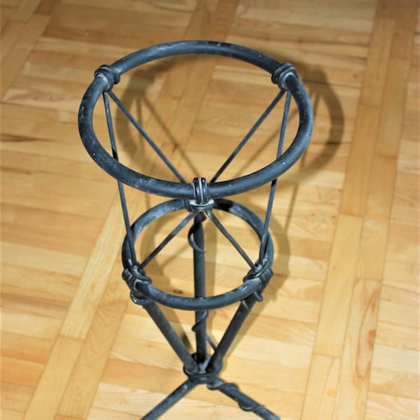 Vintage coffee table base, Wrought iron table foot, Metal table leg, unique design, living room table, Wine table