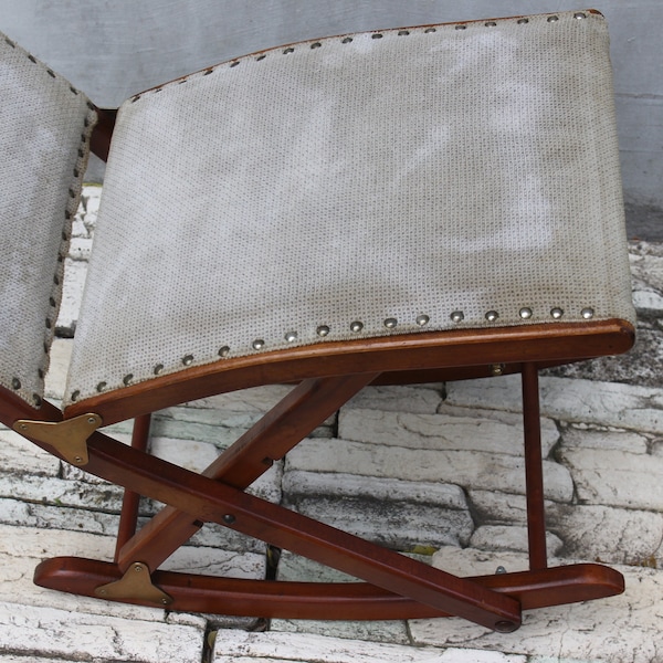 Tabouret pliant vintage ou petite chaise à bascule, tapisserie à bascule, repose-pieds pivotant pour salon