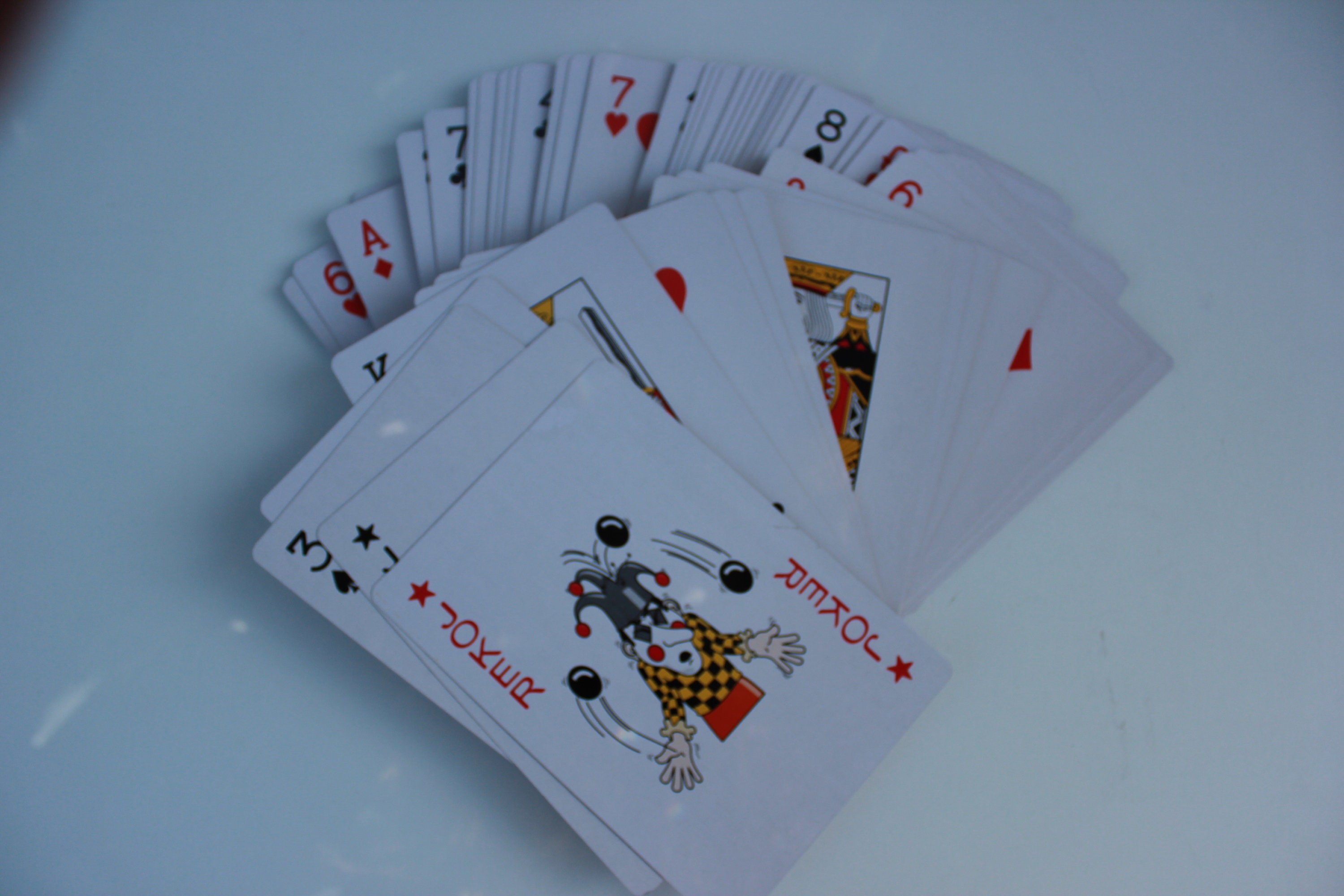 Carte à jouer poker size XXL cartes géantes - Totalcadeau