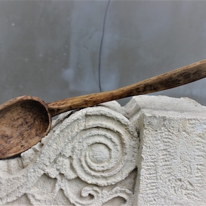 Vintage Holzlöffel Primiteve ladle Große Holzladle rustikales Wohnhaus Dekor Bauernhaus
