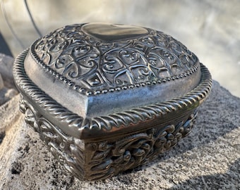 Vintage Herz Schmuck Box Silber Ton Trinket Schatulle Andenken Dekor