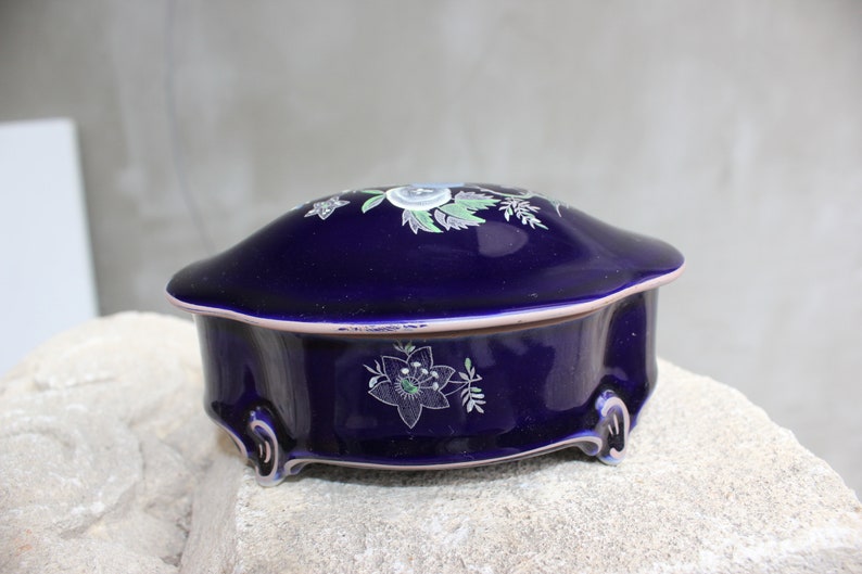 Vintage Porcelain Case Lid Jar Cobalt Blue Trinket Box marked Jlmenau Made in Germany
