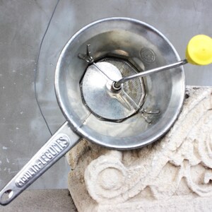 Moulin Legumes Food Mill - Etsy Canada