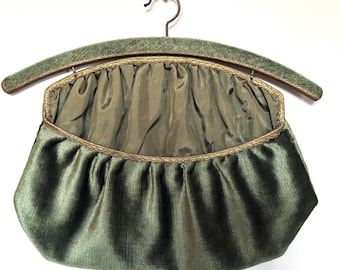 Funda para percha de terciopelo verde vintage, protector de armario, protector acolchado para ropa