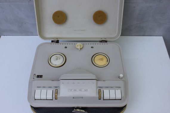 Vintage Tape Recorder GRUNDIG TK23 in Case 1964 hq nude photo
