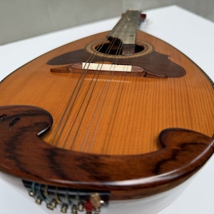 Vintage 1975 Suzuki Mandolin M-218 Made in Japan - Teardrop