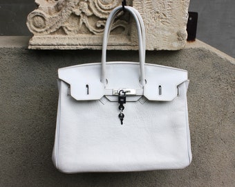 Sac à main vintage de créateur français, sac en cuir blanc du Togo, accessoire quotidien luxueux pour femme, cadeau pour les amateurs de mode, cadeau pour femme