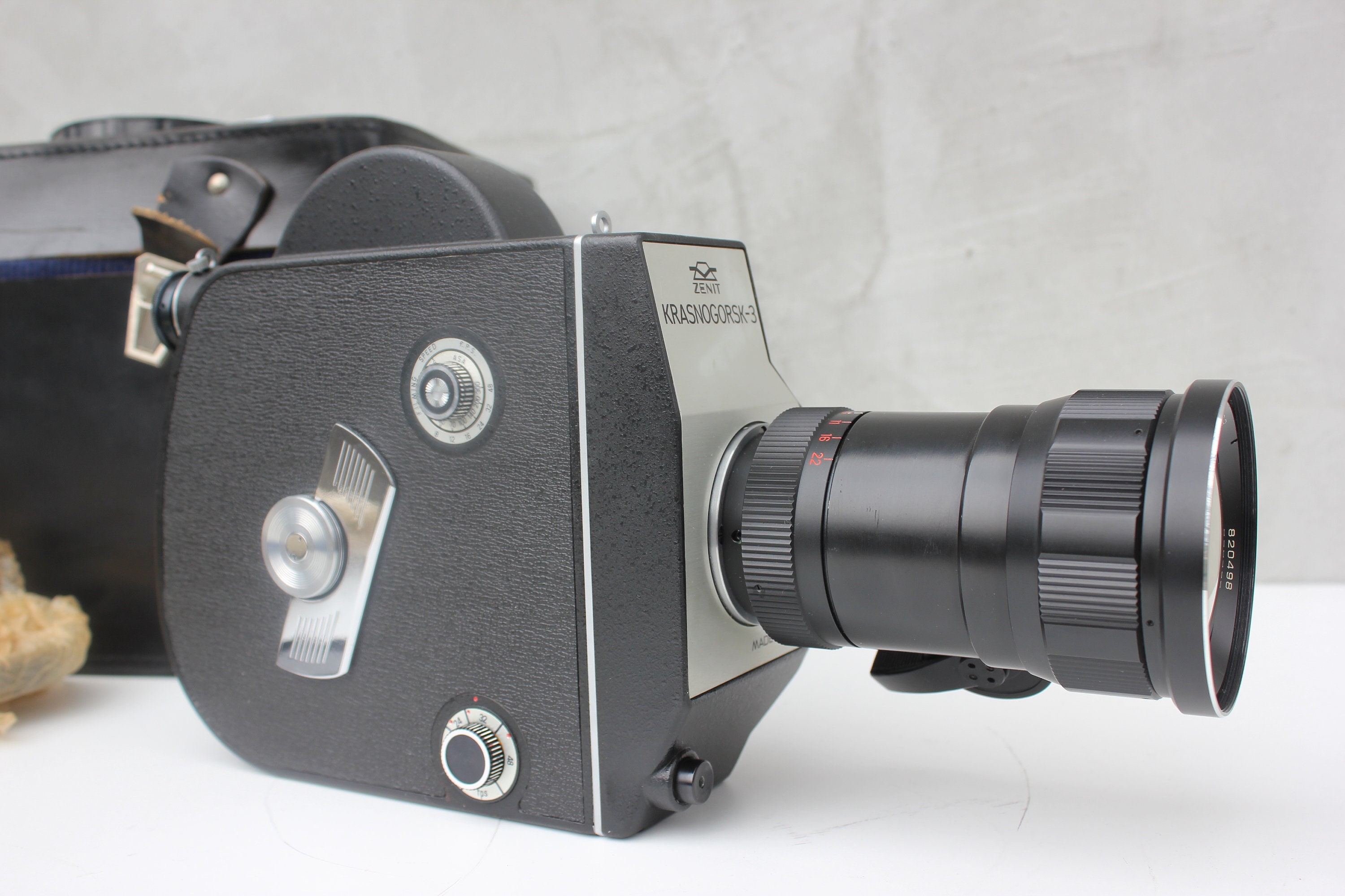 Working KRASNOGORSK-3 16mm Movie Camera With Accessories and Case
