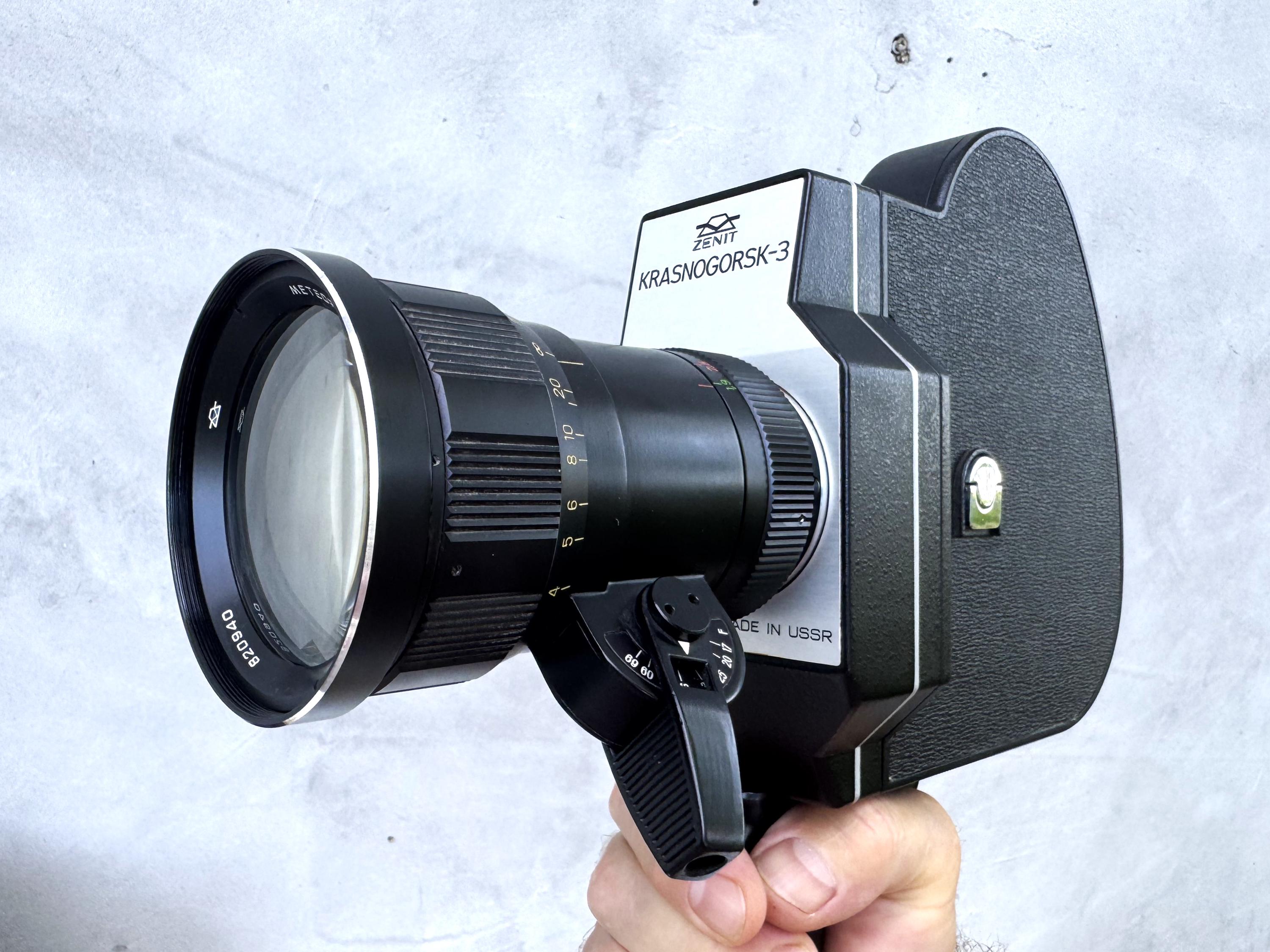 Krasnogorsk-3 16 mmフィルムカメラ Zenit ソ連映画カメラ