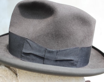 Vintage Borsalino Fedora Hut aus Filz Schwarz Breite Krempe Italienische Klassiker