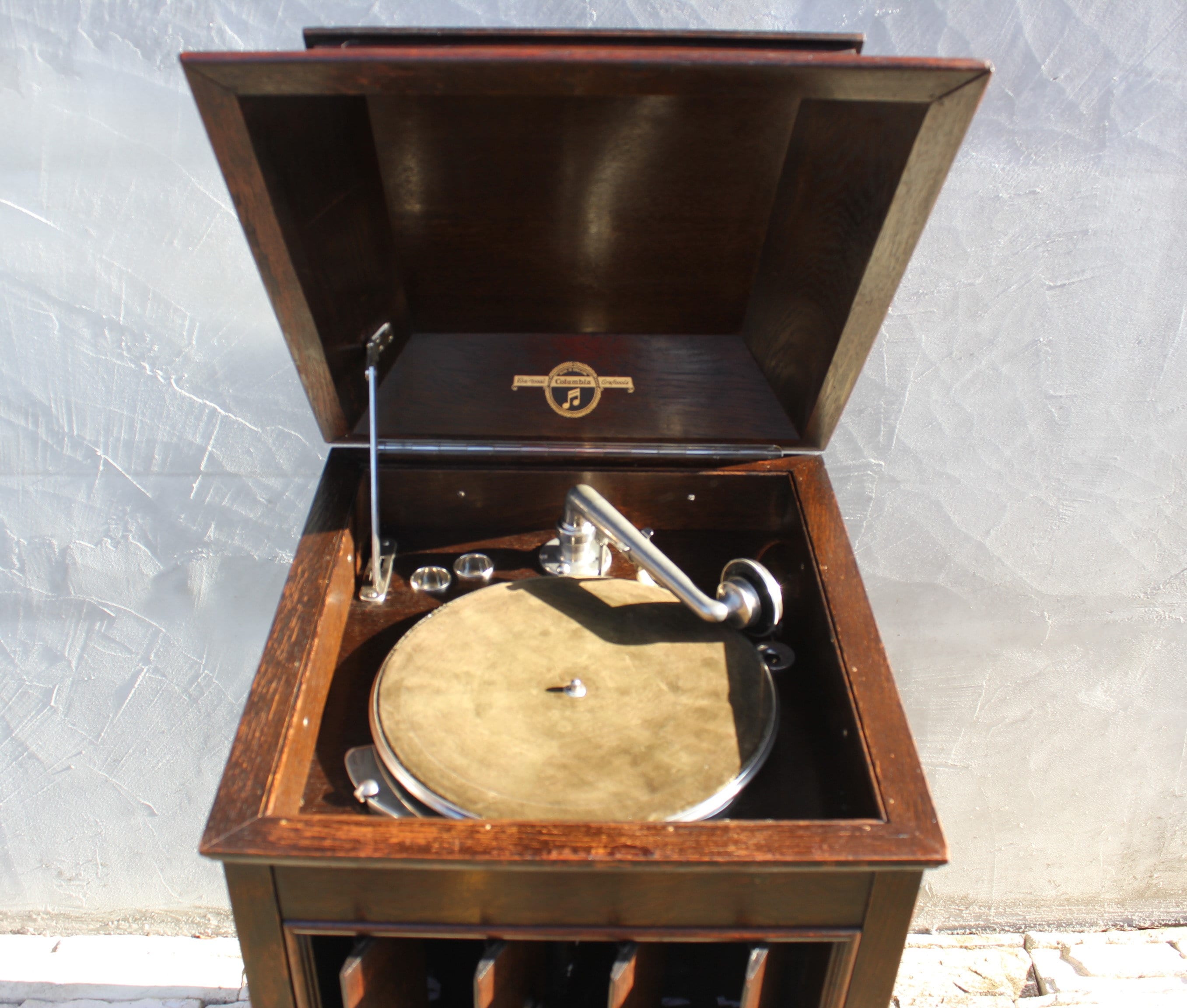 Vintage Columbia Grafonola Phonograph: 1920s Oak Cabinet Turntable
