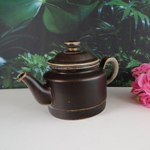 Lebber vintage® - Vintage Porsgrund Norway Lava Pottery Teapot, Designed by Eystein Sandnes | Scandinavian modernist teapot