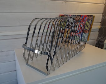 Lebber vintage® - Vintage Luther Evans magazine rack, 16 shelves.