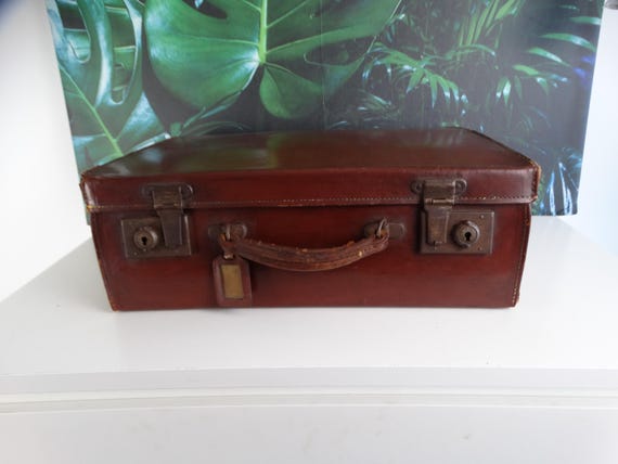 Lebber vintage® - Vintage leather suitcase, dil leather suitcase. 1940s.