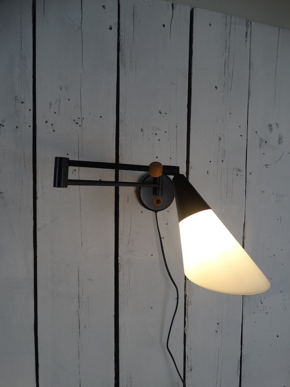 Lebber vintage® - 1990s Dutch Design, Wall Lamp, Postmodern, Dutch Design, Minimalism