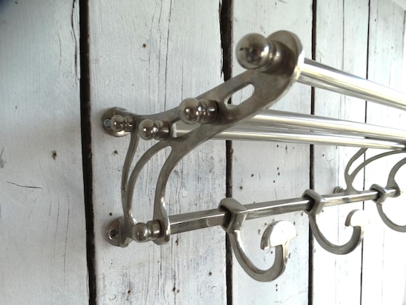 Lebber vintage® - Lebber vintage® - Beautiful wagon coat rack made of nickel-plated metal, French train coat rack, practical art deco style coat rack