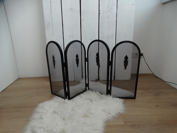Lebber Vintage® - Antique metal fireplace screen, fireplace accessories, vintage fireplace decor. Folding fireplace screen!