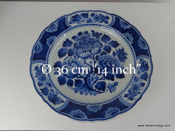 Lebber vintage® - Large wall plate Ø 14 inches, Royal delft, Porceleyne bottle, Wall plate 1960.